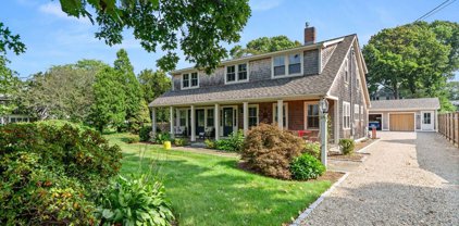 616 Hatherly Rd, Scituate