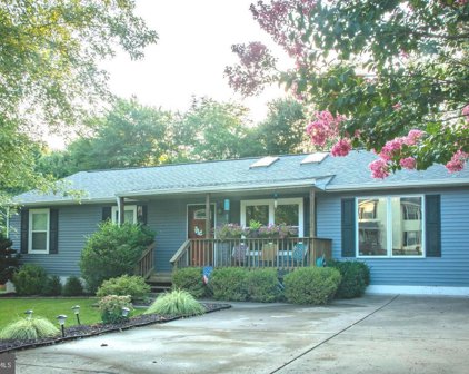 10302 Poe Dr, Manassas