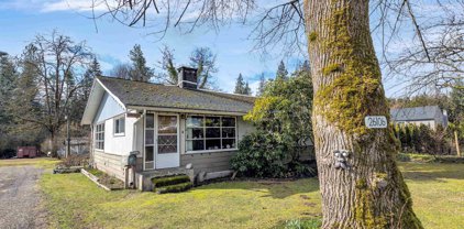 26106 Dewdney Trunk Road, Maple Ridge