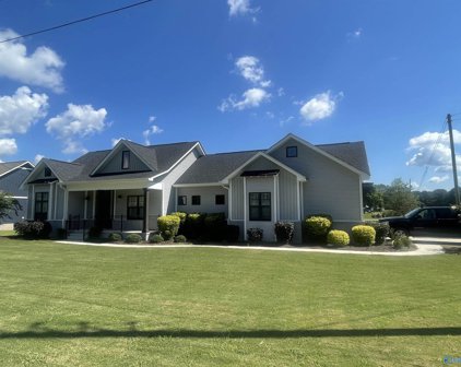 11 Chrislyn Drive, Gadsden