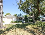 3309 Wellington Drive, Holiday image