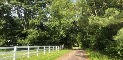 7935 Bethel Road, Gainesville