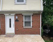 926 52nd St Ne, Washington image