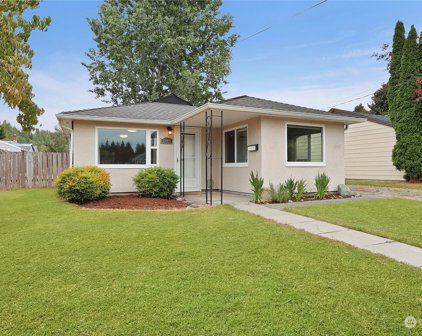 5407 109th Avenue Ct E, Puyallup