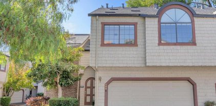 490 W Sunnyoaks Avenue Unit B, Campbell