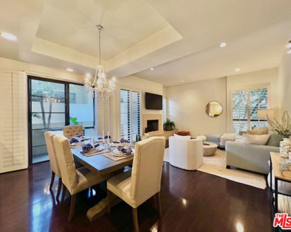 234 S Gale Drive Unit 109, Beverly Hills