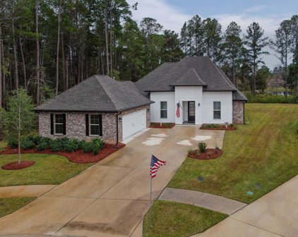 535 Blaze Boulevard, Freeport