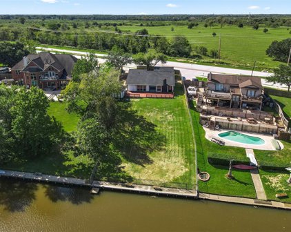 2703 Shady Lane, Webster