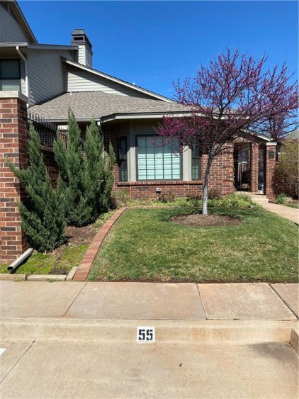 6206 Waterford Boulevard Unit #55, Oklahoma City