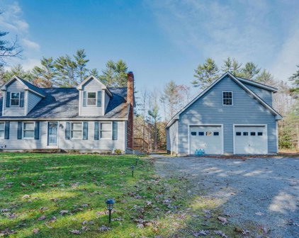 745 E Penacook Road, Hopkinton