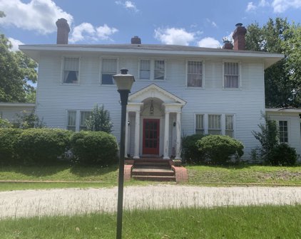 640 E 7TH Street, Waynesboro