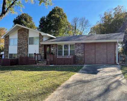 6628 King George Way, Morrow