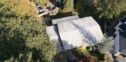 2330 Imperial Street, Abbotsford