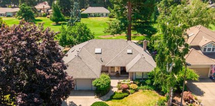 650 Snead Dr