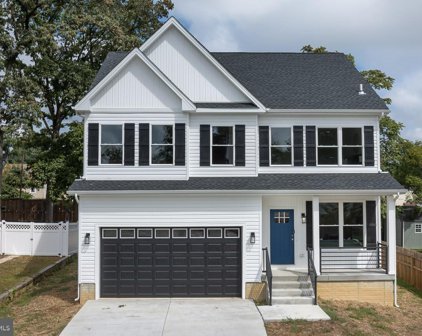 1722 Hilyard Rd, Parkville