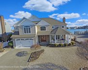 142 Squan Beach Drive, Mantoloking image