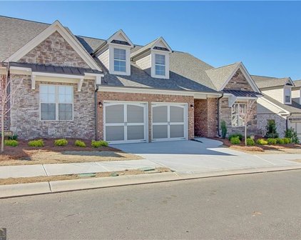 5580 Overlook Club Circle, Suwanee