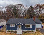 21 Circle Drive, Windsor Locks image