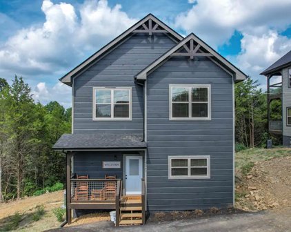 2043 Eagle Feather Drive, Sevierville