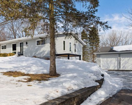 10250 Crestridge Drive, Minnetonka