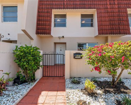 4066 Inverrary Dr Unit #10E, Lauderhill