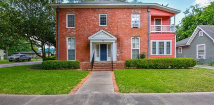 701 N Rusk Street, Wharton