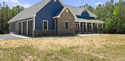 19546 Dyson Way, Valley Lee