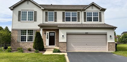 809 Prairie Crossing Drive, Yorkville