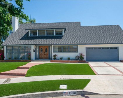 19818 Itasca Street, Chatsworth