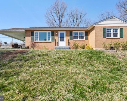 13814 Woodland Heights Dr, Hagerstown