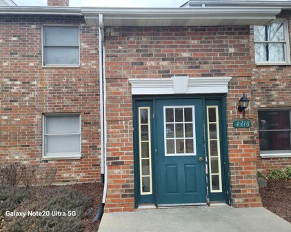 4310 W Shamrock Lane Unit #1A, Mchenry