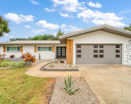 2039 Diplomat Drive, Clearwater