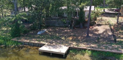 1221 Chateau Lane, Hideaway