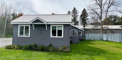 2 Memorial  Drive, Mayville-Village-062801