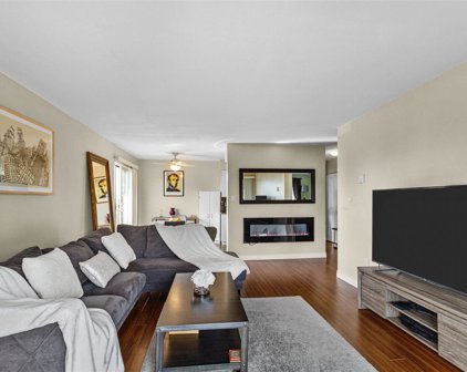 836 Twelfth Street Unit 117, New Westminster