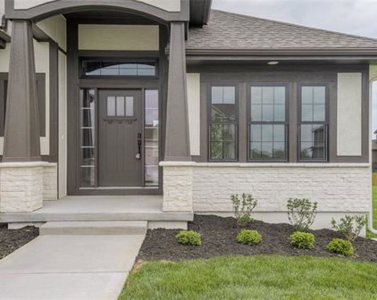 13311 Woodland Ranch Drive, Lone Jack