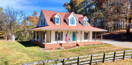 1370 Poor House Rd, Lewisburg