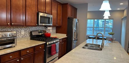 7827 River Rock Way, Columbia