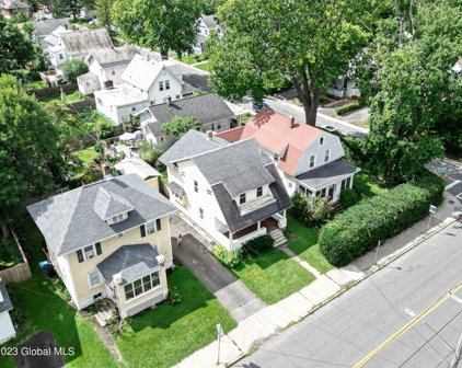 94 Whitehall Road, Albany