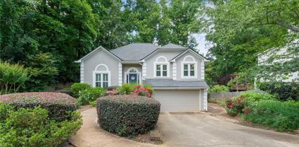 845 Whitehall Way, Roswell