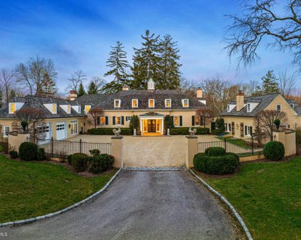 4 Welwyn Rd, Wayne