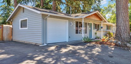 1930 Ginkgo Street SE, Auburn