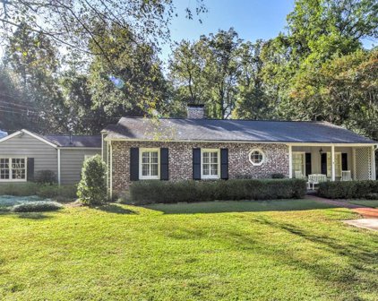 3860 Lake Forrest Nw Drive, Atlanta
