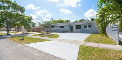 9330 Sw 24th St, Miami