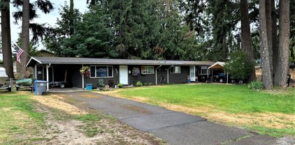 602 604 160th Street S, Spanaway