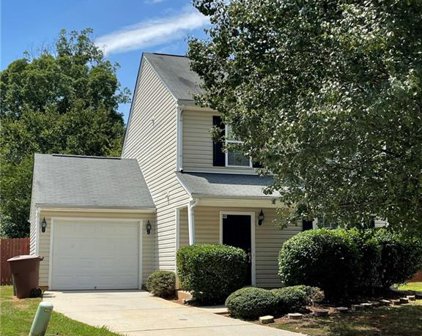 2819 Green Crest Court, Greensboro