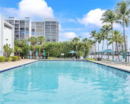 1000 Parkview Dr Unit #709, Hallandale Beach