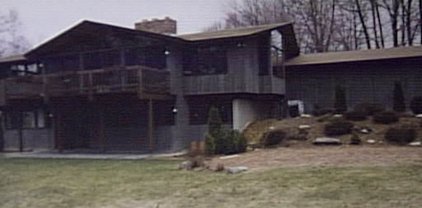 321 Stow, Marlborough