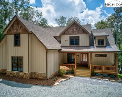 186 Firesong Lane, Banner Elk