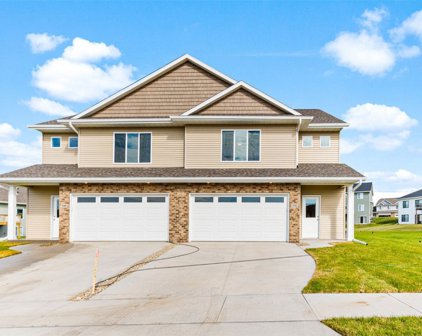 1460 Ruth  Avenue, North Liberty